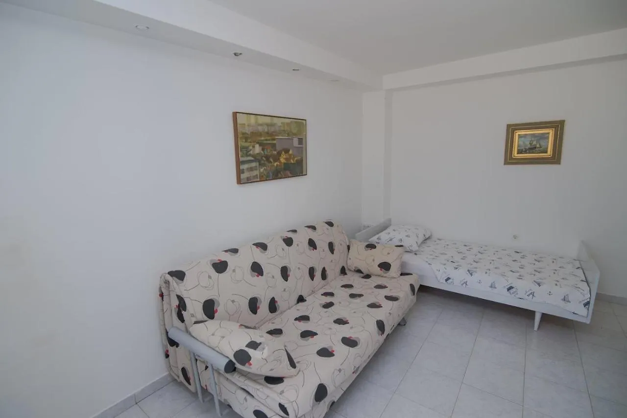 Apartments With A Parking Space Mali Losinj, Losinj - 19706 Croatie