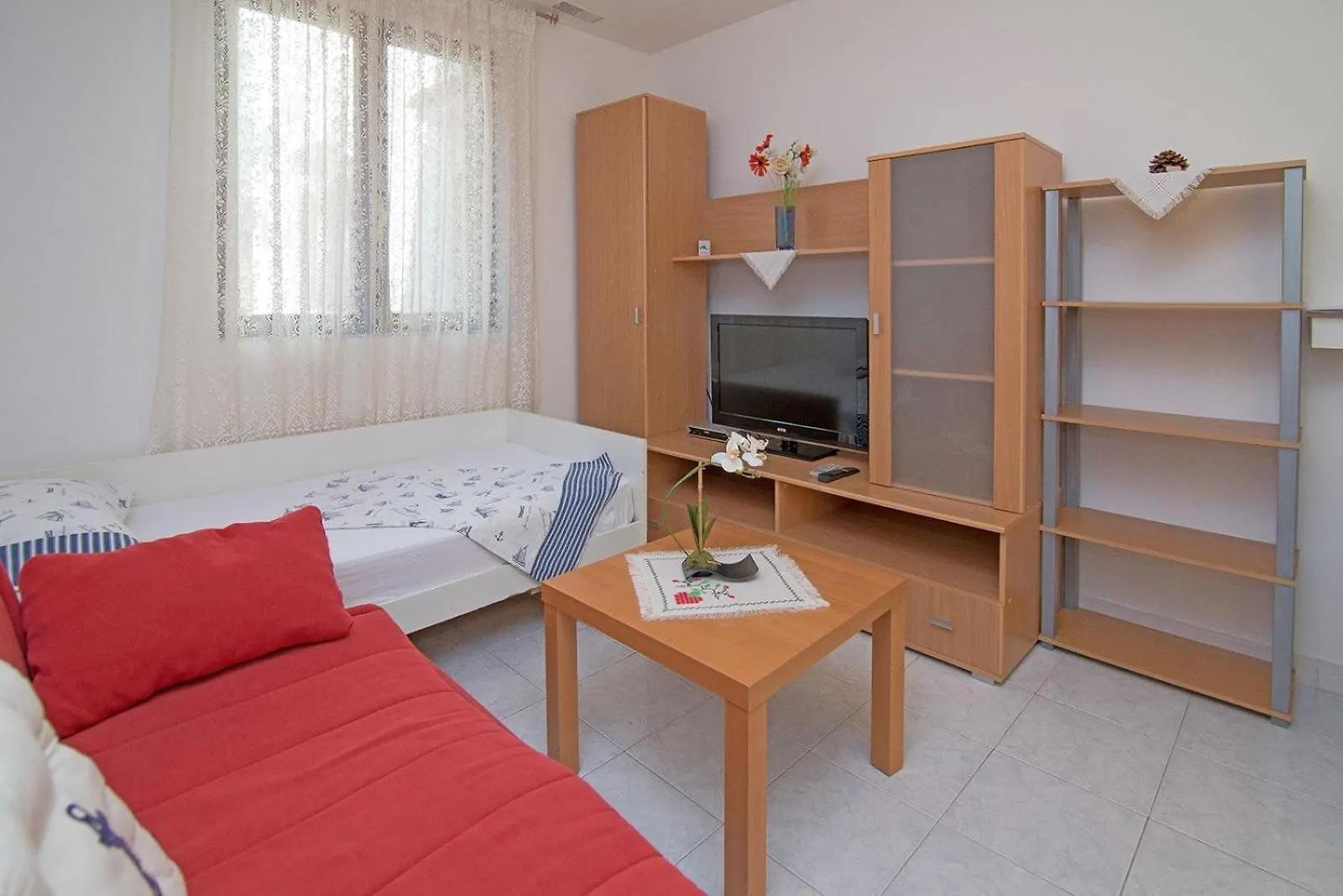 Apartments With A Parking Space Mali Losinj, Losinj - 19706 Croatie